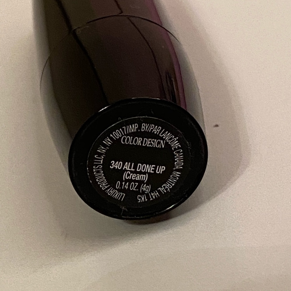 Lipstick - Picture 3 of 3